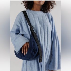Baggu navy medium crescent bag